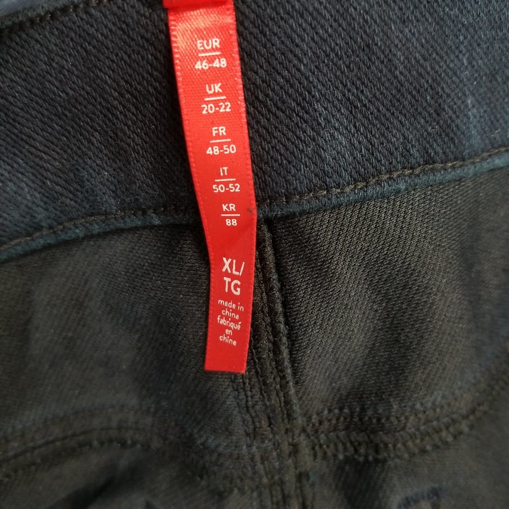 NWT SPANX Jean-ish Denim Jegging - Picture 9 of 10